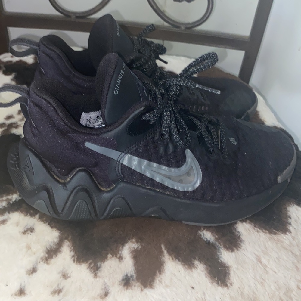 Nike shoes